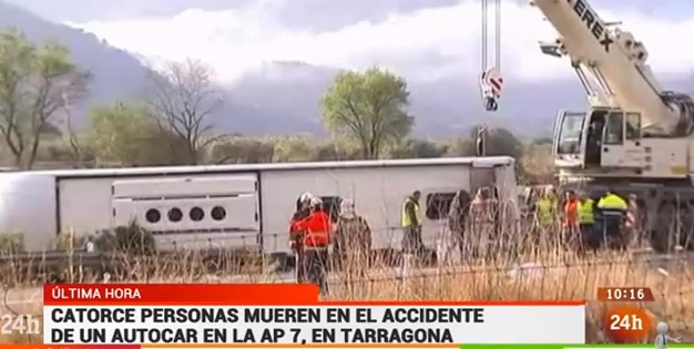 Accident de autocar cu 14 morti, pe o sosea spaniola. La bord erau zeci de studenti (VIDEO)