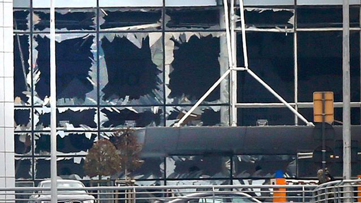 Persoanele implicate in atentatele din Paris si din Bruxelles