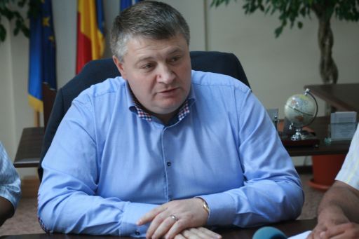 Fostul sef al CJ Botosani, retinut de DNA