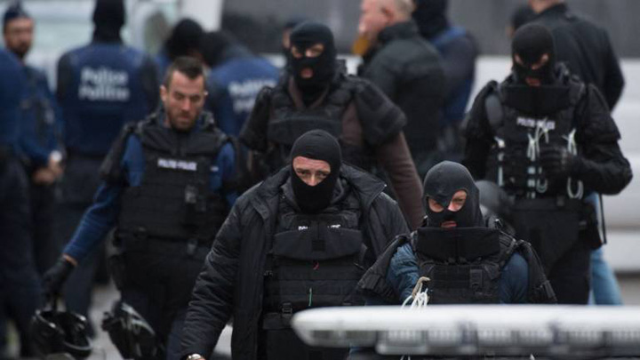 Atentat dejucat in Franta, doi suspecti retinuti