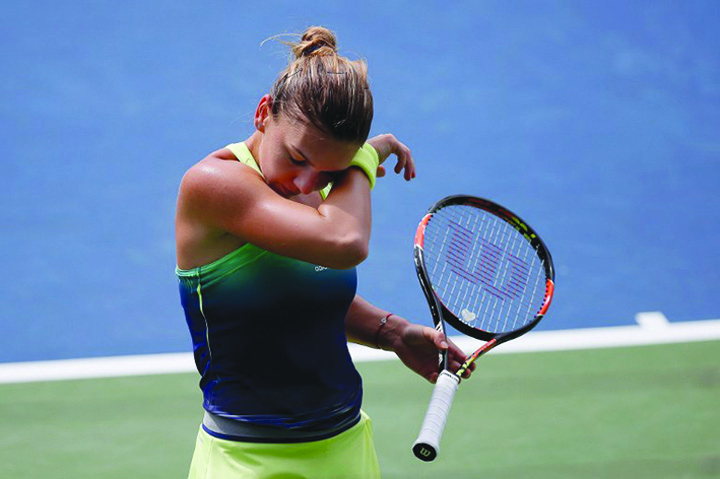 Halep, pusa la pamant de „Bum-Bum” Serena