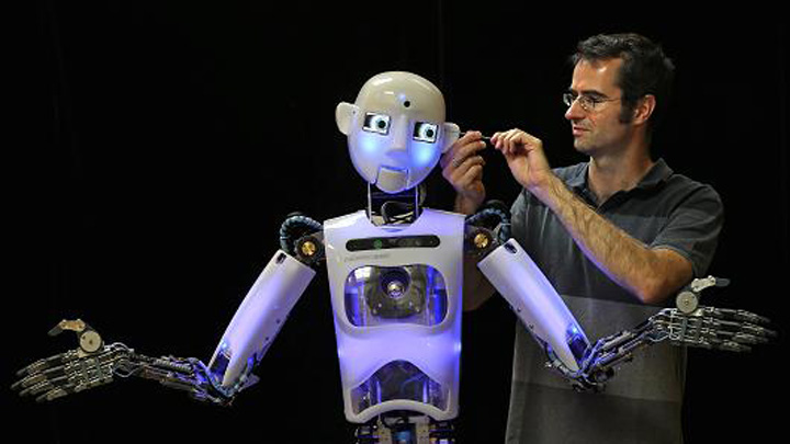 Pana in 2020, robotii vor elimina peste 5 milioane de locuri de munca