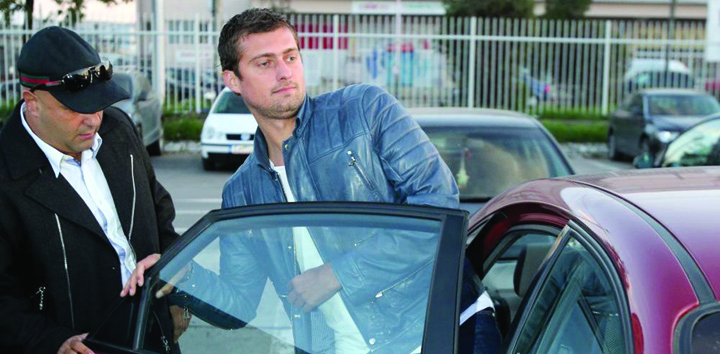 Tamas, la un pas sa fie muscat de „caini”