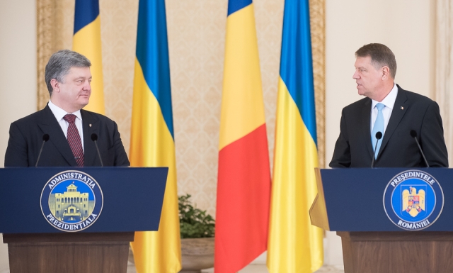 Iohannis, catre liderul de la Kiev: Romania e pregatita sa sprijine Ucraina in procesul de reforma interna
