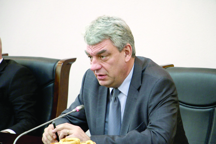Ministrul Mihai Tudose - Ziarul National