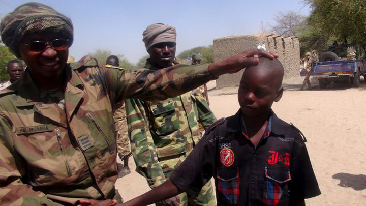 Anul trecut, gruparea Boko Haram a folosit 44 de copii kamikaze