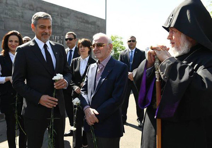 George Clooney si Charles Aznavour, in Armenia pentru a comemora victimele genocidului