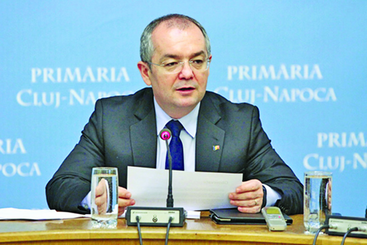 Boc, trimis la vestiar de Traian Basescu