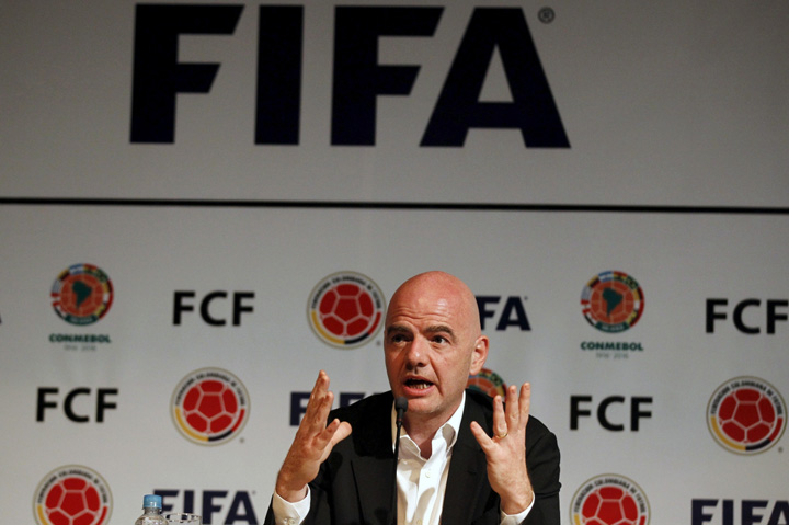 Infantino a tranzactionat drepturile tv ale Ligii Campionilor printr-o firma din Panama!