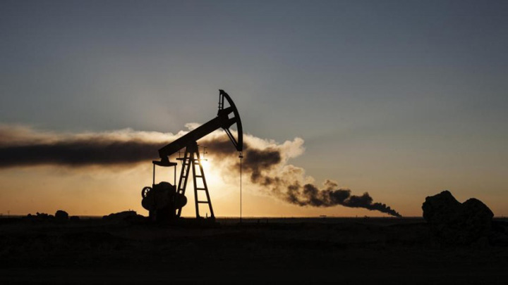 Tuturoiul cu petrol jihadist abia mai picura