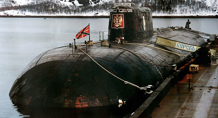 Moscova il va sprijini pe cineastul Luc Besson sa faca un film despre Kursk