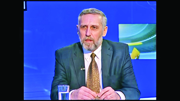 Marian Munteanu, bagat la loc in joben