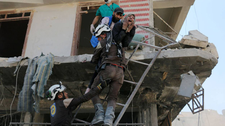 Siria: 50 de civili ucisi de bombardamentele armatei lui Assad