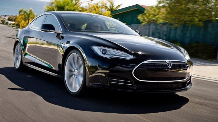 tesla - Ziarul National