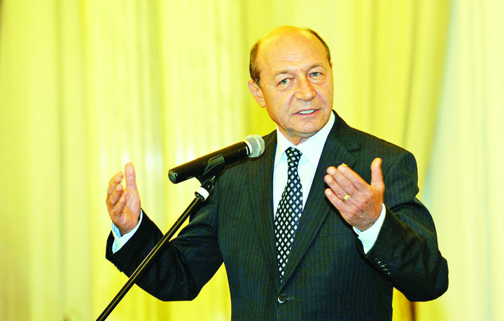 Basescu il trimite pe ministrul Agriculturii ori la Balaceanca, ori la ”mititica”