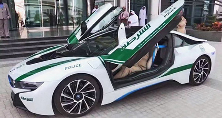 Politia din Dubai are cei mai tari  bolizi din lume