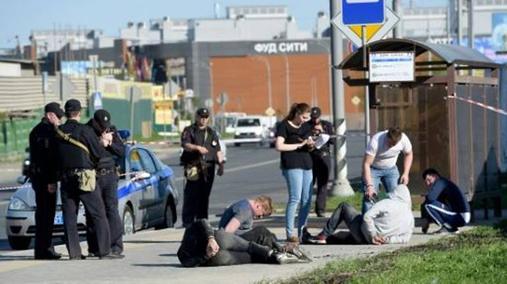 Sute de persoane s-au batut in cel mai mare cimitir din Moscova