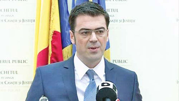 Codrut Olaru, general fara nicio zi de armata!