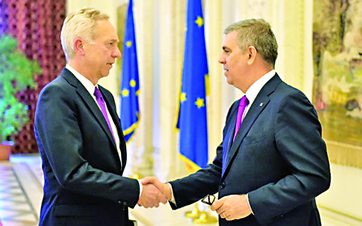 Hans Klemm si Valeriu Zgonea, reclamati penal la DNA!