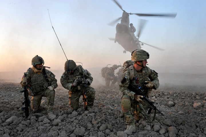 NATO va desfasura patru batalioane in Europa de Est
