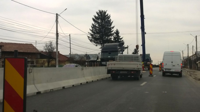 A inceput montarea separatoarelor de sens, pe DN 1