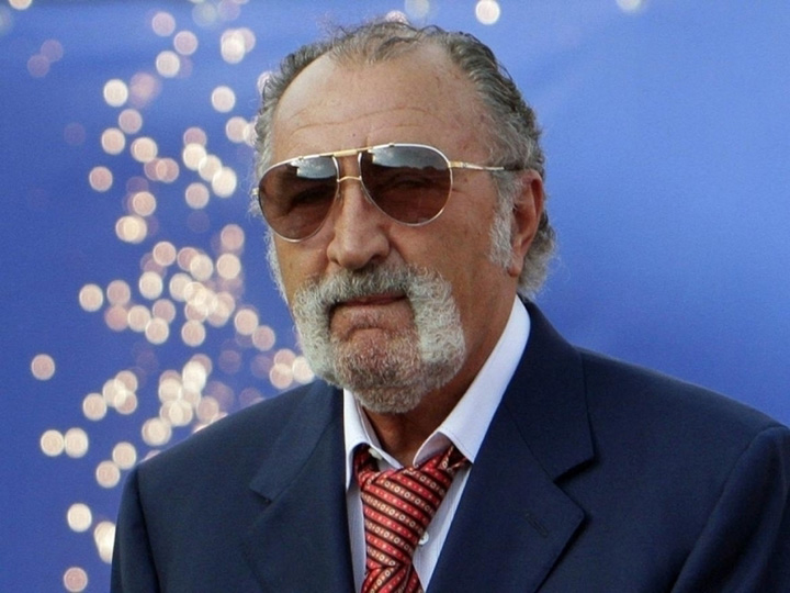 Tiriac pazeste aeroporturile Otopeni si Baneasa