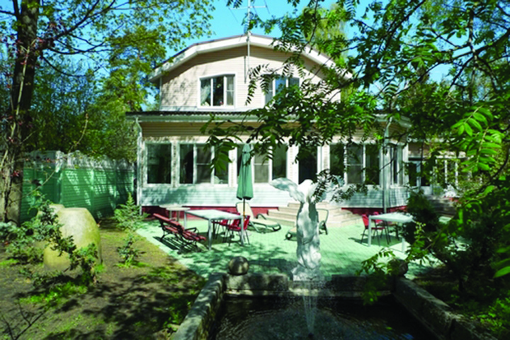 Oferta lui Zenit pentru „Il Luce”: vila pe Vasilyevski sau apartament in Tolstoy
