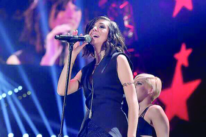 Misterul asasinarii cantaretei de origine romana Christina Grimmie: autografele mortii!