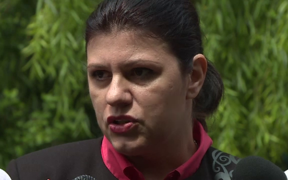 Directoarea Hexi Pharma si sotia lui Condrea, la DNA