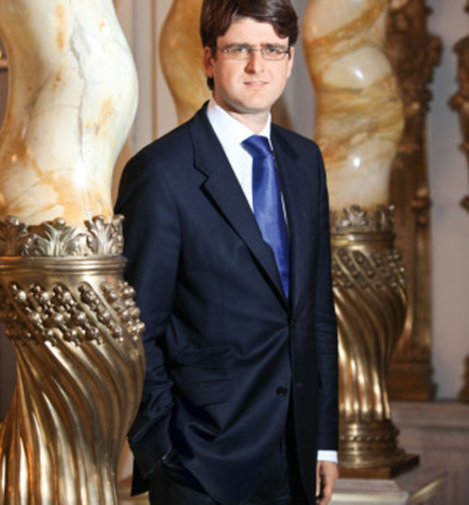 Alexander Adamescu, eliberat pe cautiune, dar cu “bratara”