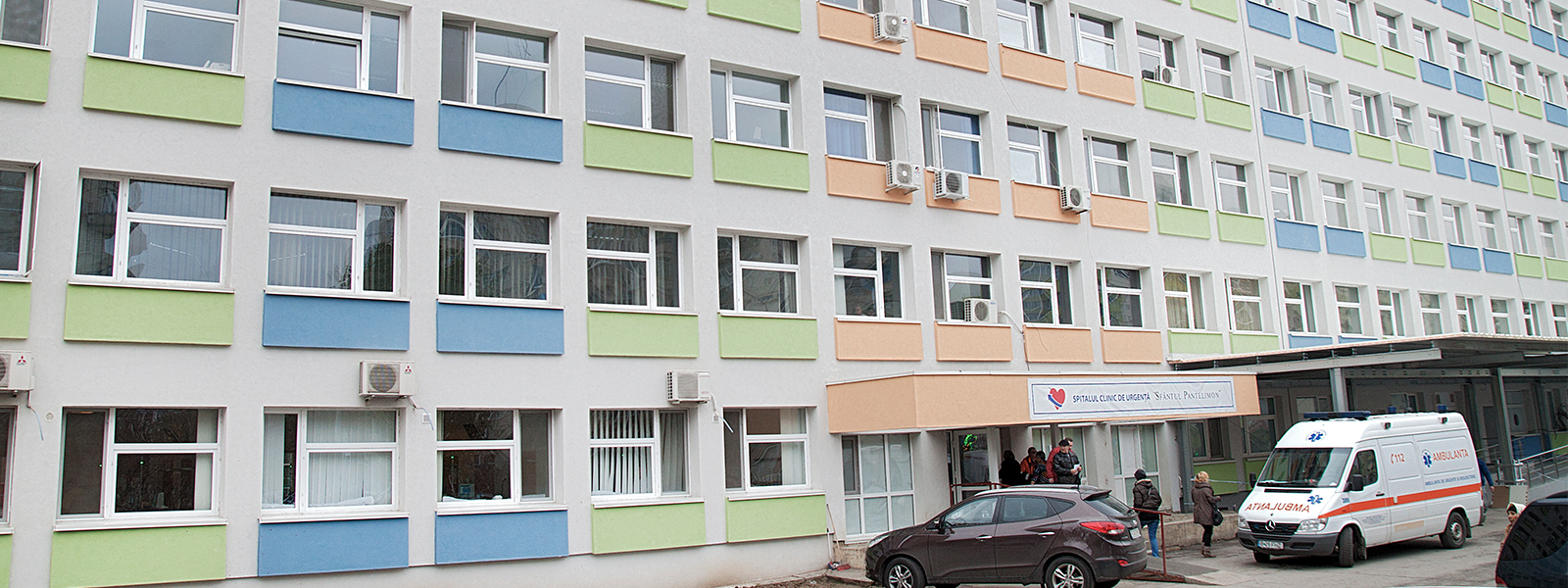 Inregistrare socanta la un spital cunoscut din Capitala: „hai sa dam totusi la aia tineri si la aia cu sanse!”