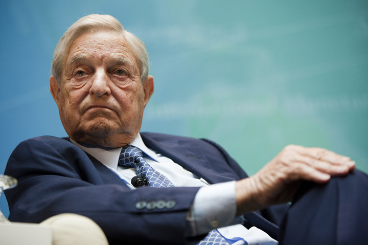 George Soros revine si cumpara aur la greu