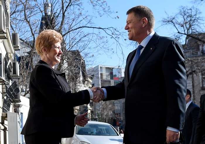 Iohannis le-a eliberat din functie pe Stanciu si Bica