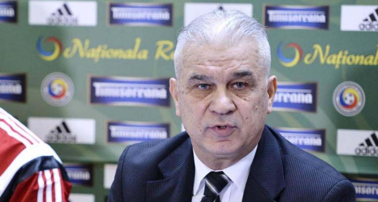 Iordanescu, la intoarcerea de la EURO: „Va rog sa lasati jucatorii in pace. Eu sunt principalul vinovat!”