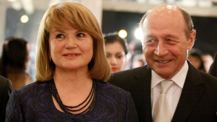 Lovitura de teatru! Basescu abandoneaza PMP
