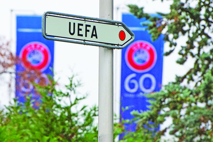 Trocul de la Moscova: Vestul ia FIFA, Estul primeste UEFA!