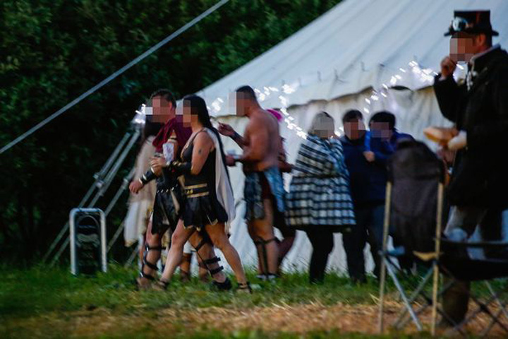 Festivalul swingerilor: maratonul de sex in aer liber