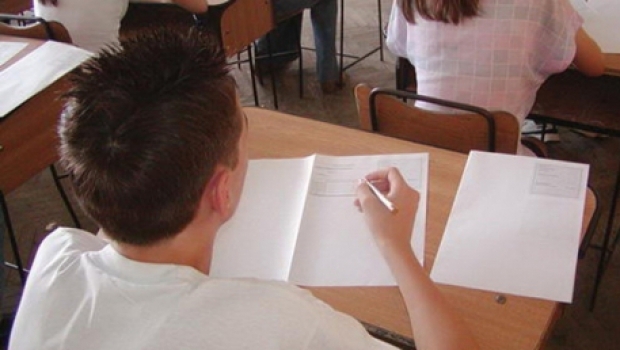 BAC toamna 2017. Subiectele date la romana si baremele de corectare