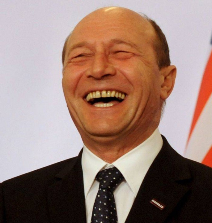 basescu-ras - Ziarul National