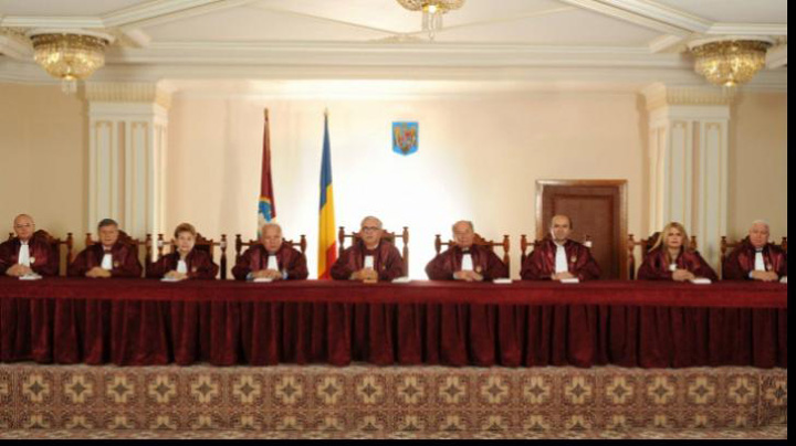 Curtea Constitutionala lamureste abuzul in serviciu