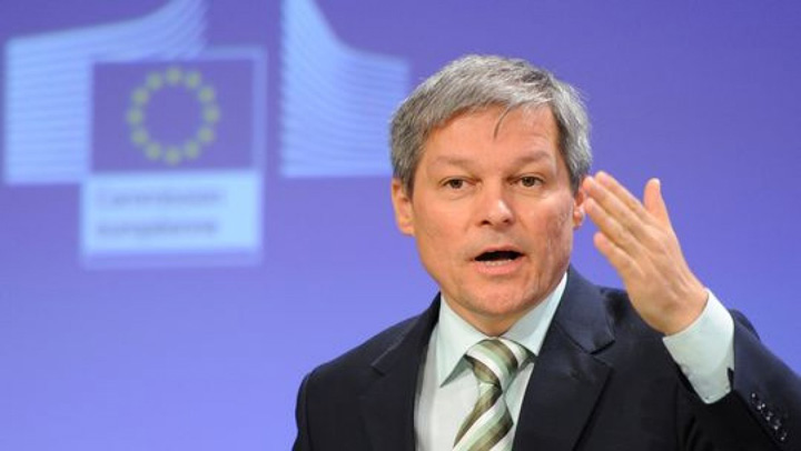 Ciolos pleaca in Vietnam