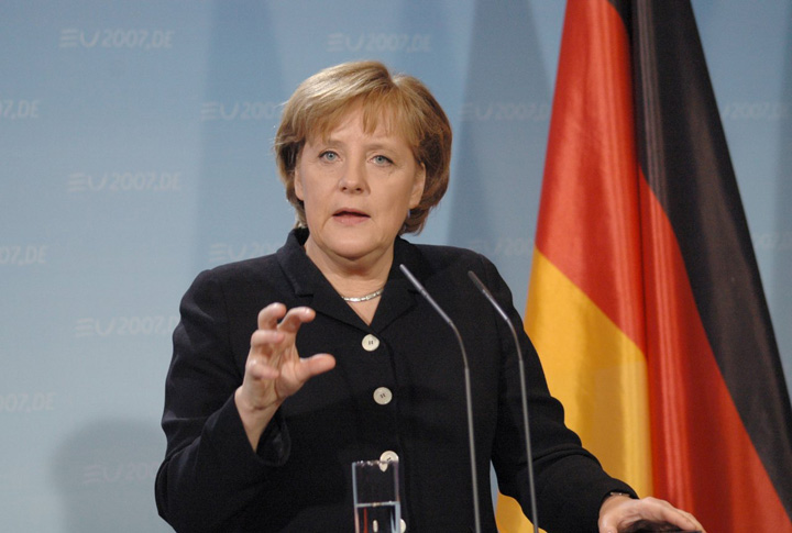 Merkel: Rau cu Rusia, rau si fara ea