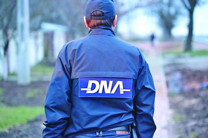 Acuzati ca s-au jucat de-a Kovesi si DNA-ul!