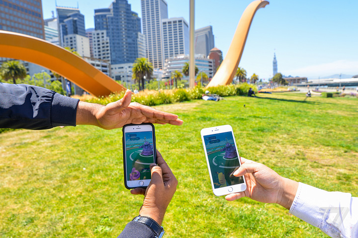 Pokemon GO, jocul care te scoate din casa