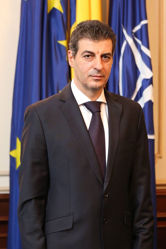 Si seful MApN neaga informatia privind mutarea arsenalului nuclear: Nu au existat planuri in aceasta directie