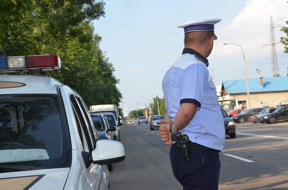 Peste 300 de soferi, lasati fara permis in minivacanta de 1 decembrie