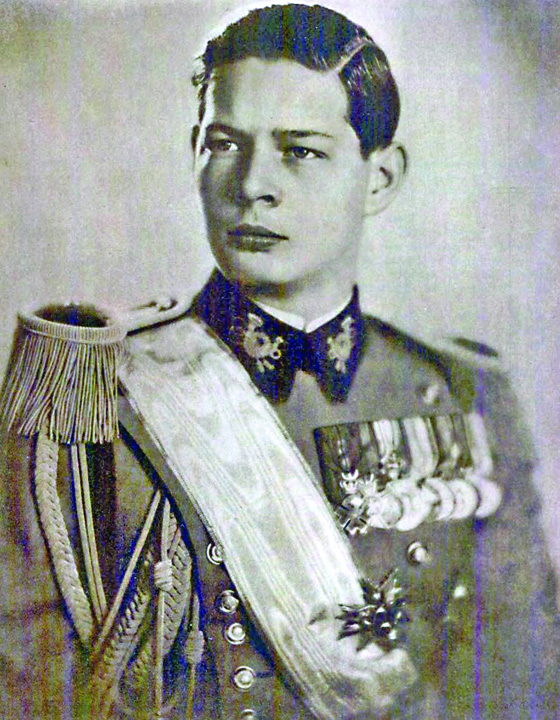 Regele Mihai, abdicare de bunavoie!