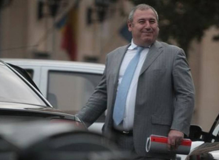 Cocos recunoaste „contractele mortii” cu spitalele