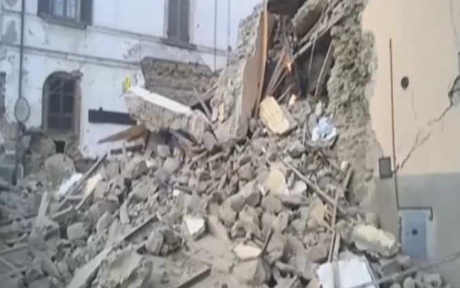 Alti doi romani au murit ca urmare a seismului din Italia
