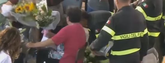 Zi grea pentru familiile a sapte romani morti in cutremurul din Italia